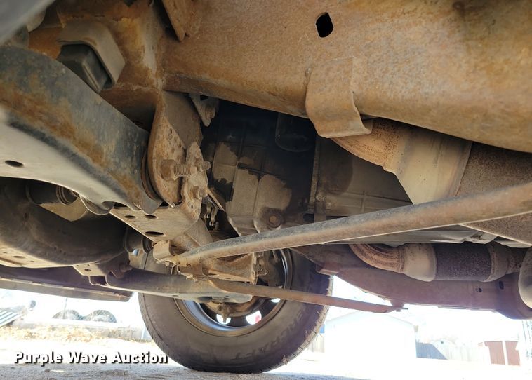 image for item NB9964 2005 Chevrolet Silverado 1500 pickup truck