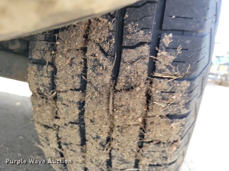 image for item NB9964 2005 Chevrolet Silverado 1500 pickup truck