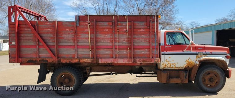 image for item NB9965 1974 Chevrolet C60 grain truck