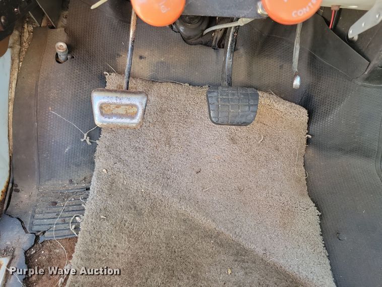 image for item NB9965 1974 Chevrolet C60 grain truck