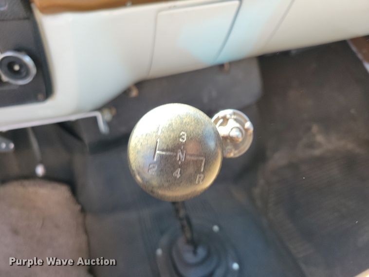 image for item NB9965 1974 Chevrolet C60 grain truck