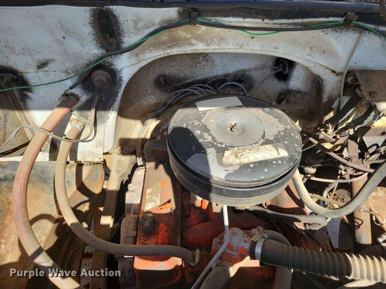 image for item NB9965 1974 Chevrolet C60 grain truck