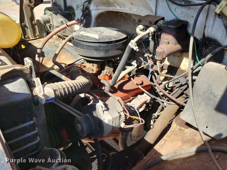 image for item NB9965 1974 Chevrolet C60 grain truck