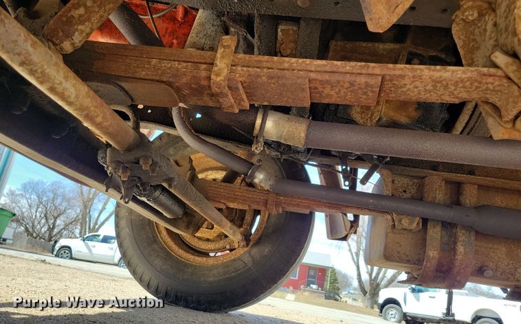 image for item NB9965 1974 Chevrolet C60 grain truck