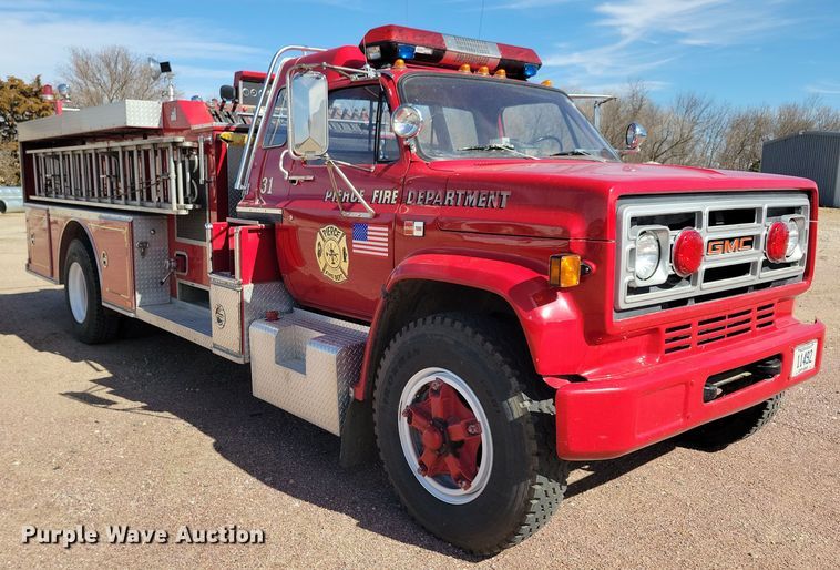 image for item NB9966 1988 GMC C7000 pumper fire truck