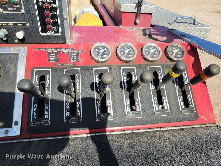 image for item NB9966 1988 GMC C7000 pumper fire truck