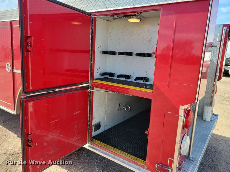 image for item NB9966 1988 GMC C7000 pumper fire truck