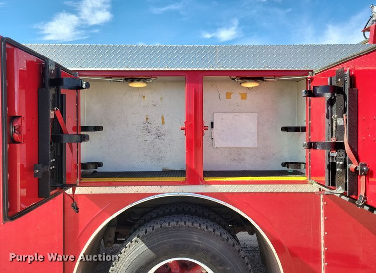 image for item NB9966 1988 GMC C7000 pumper fire truck