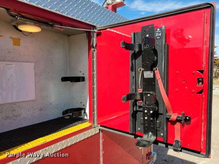 image for item NB9966 1988 GMC C7000 pumper fire truck