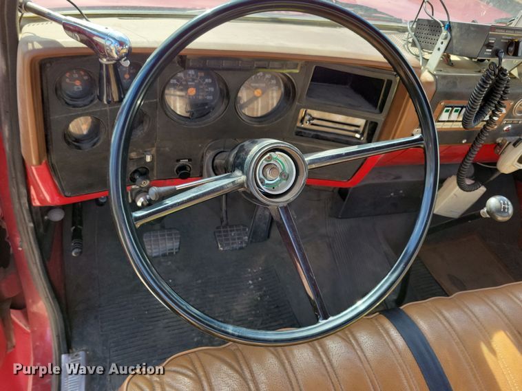 image for item NB9966 1988 GMC C7000 pumper fire truck