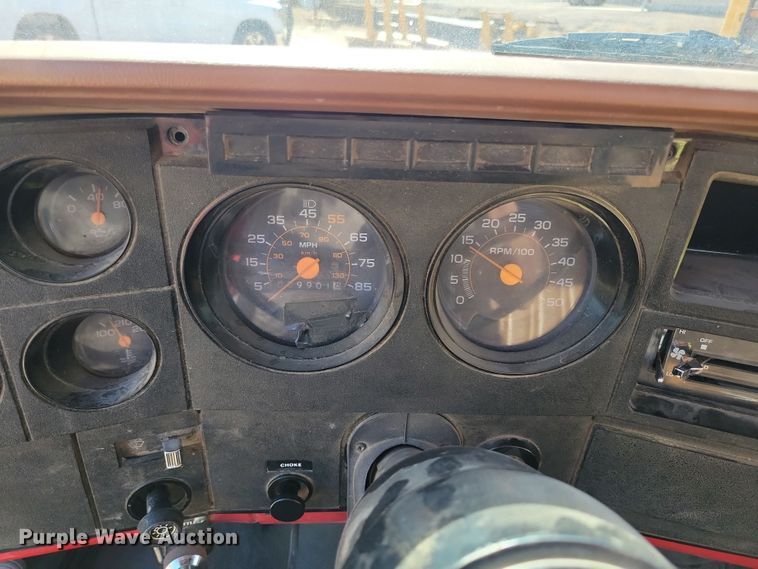 image for item NB9966 1988 GMC C7000 pumper fire truck