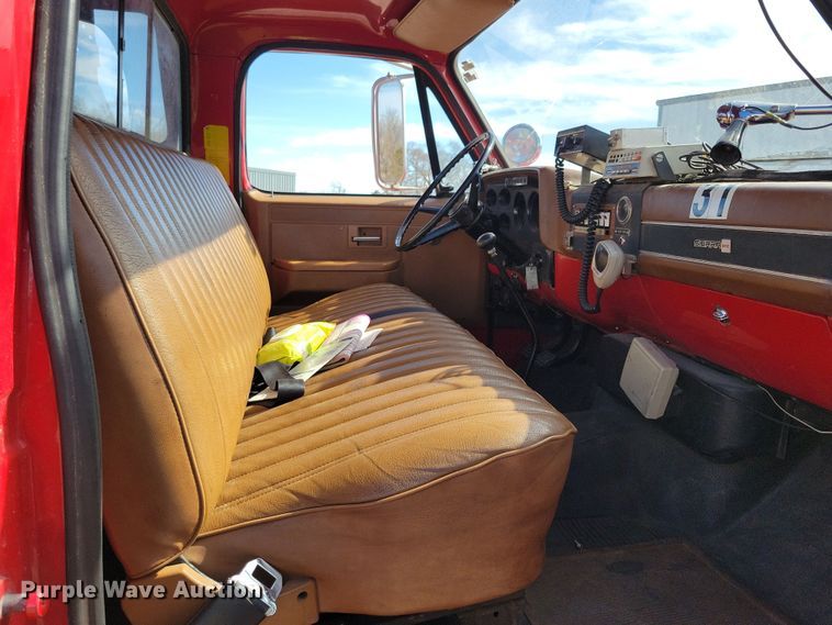 image for item NB9966 1988 GMC C7000 pumper fire truck