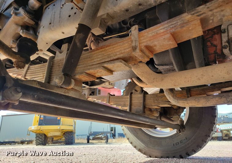 image for item NB9966 1988 GMC C7000 pumper fire truck