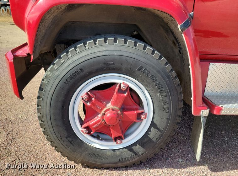 image for item NB9966 1988 GMC C7000 pumper fire truck