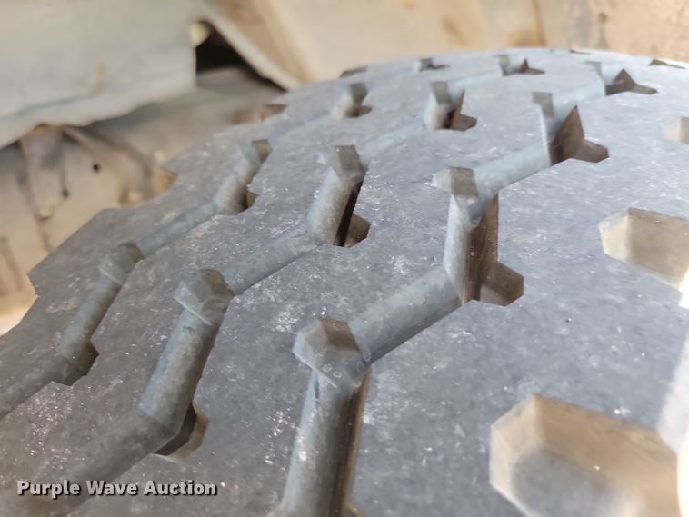 image for item NB9966 1988 GMC C7000 pumper fire truck