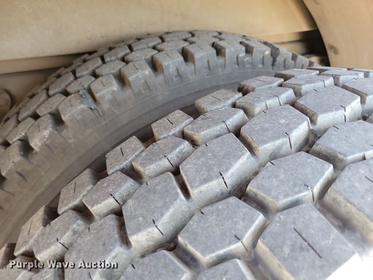 image for item NB9966 1988 GMC C7000 pumper fire truck