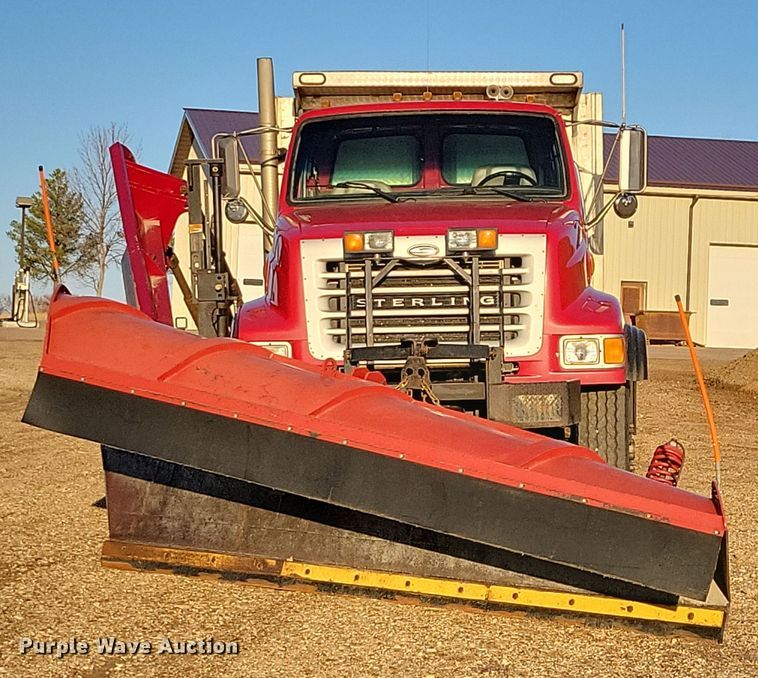 image for item NB9967 2002 Sterling LT9500 dump truck