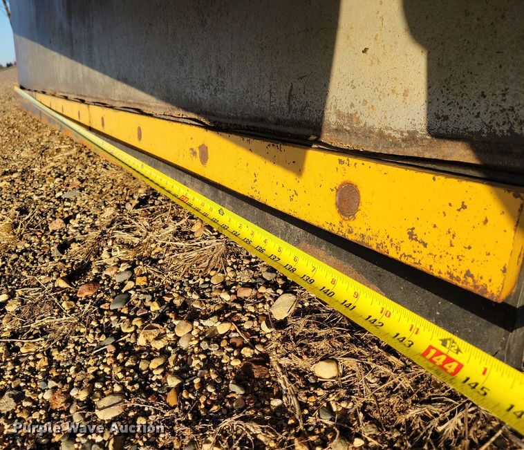 image for item NB9967 2002 Sterling LT9500 dump truck