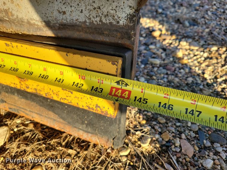 image for item NB9967 2002 Sterling LT9500 dump truck