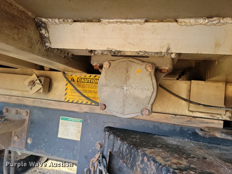 image for item NB9967 2002 Sterling LT9500 dump truck