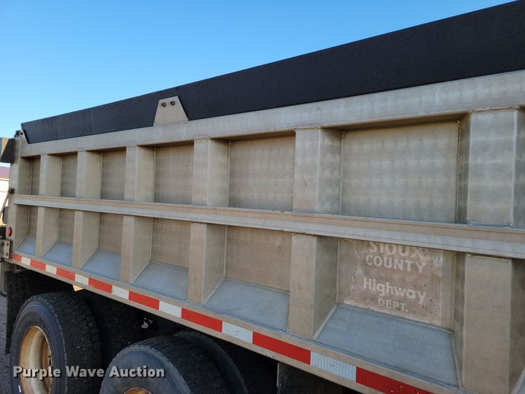 image for item NB9967 2002 Sterling LT9500 dump truck