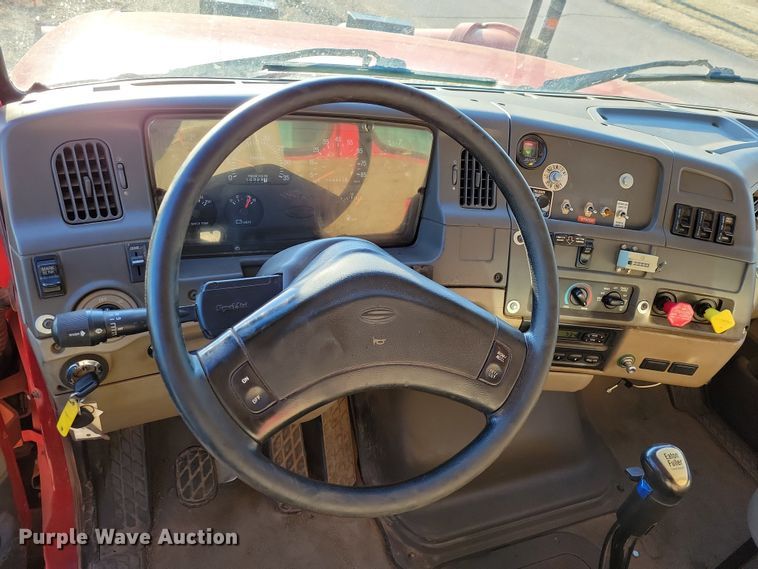 image for item NB9967 2002 Sterling LT9500 dump truck