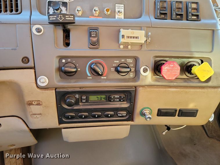 image for item NB9967 2002 Sterling LT9500 dump truck