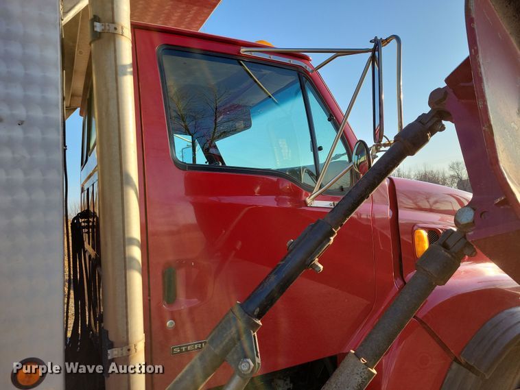 image for item NB9967 2002 Sterling LT9500 dump truck