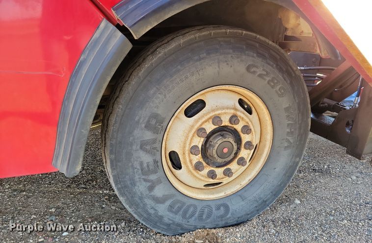 image for item NB9967 2002 Sterling LT9500 dump truck