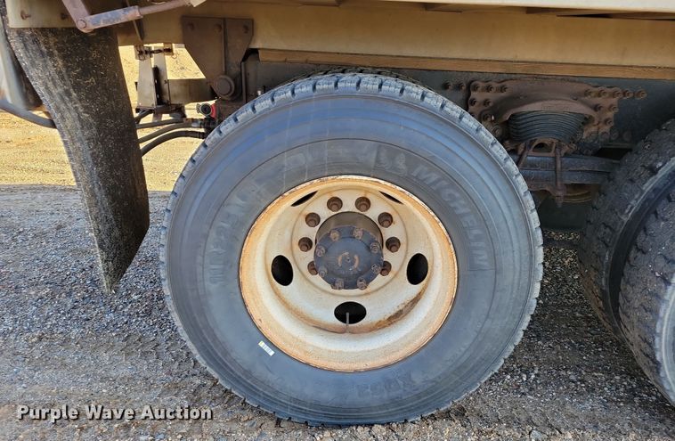 image for item NB9967 2002 Sterling LT9500 dump truck