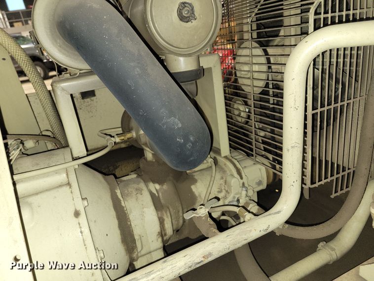 image for item NB9971 1991 Ingersoll Rand 175 air compressor