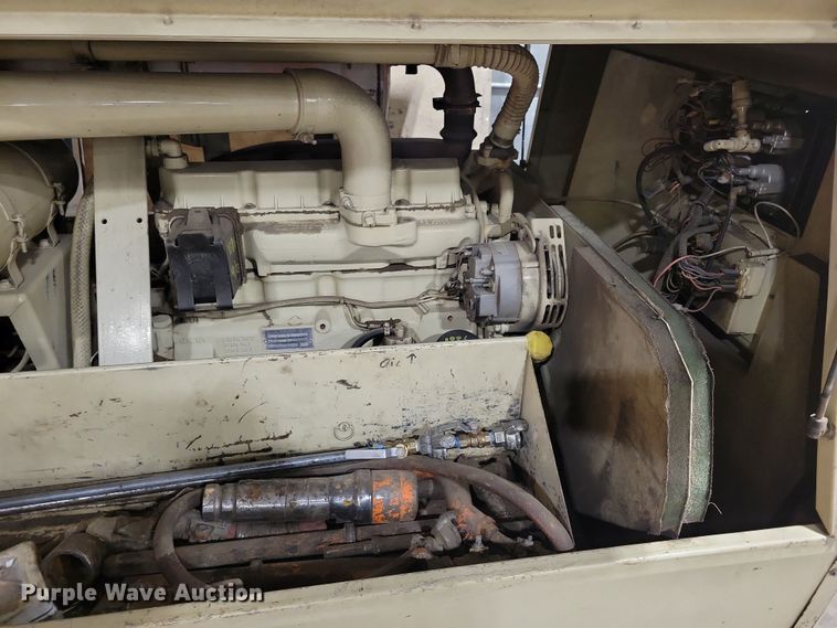 image for item NB9971 1991 Ingersoll Rand 175 air compressor