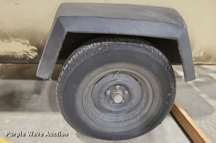 image for item NB9971 1991 Ingersoll Rand 175 air compressor