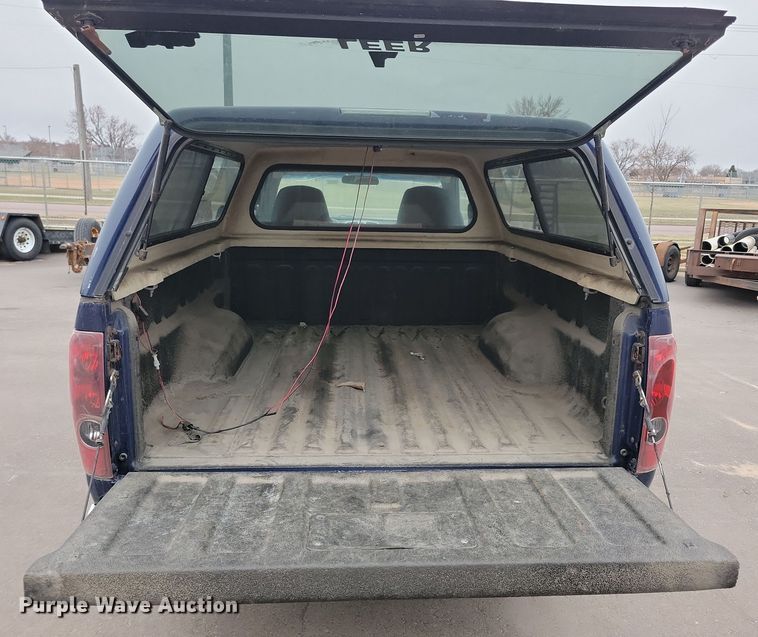 image for item NB9973 2009 GMC Canyon pickup truck