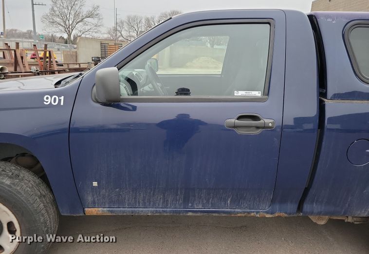 image for item NB9973 2009 GMC Canyon pickup truck