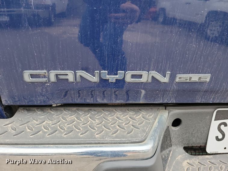image for item NB9973 2009 GMC Canyon pickup truck