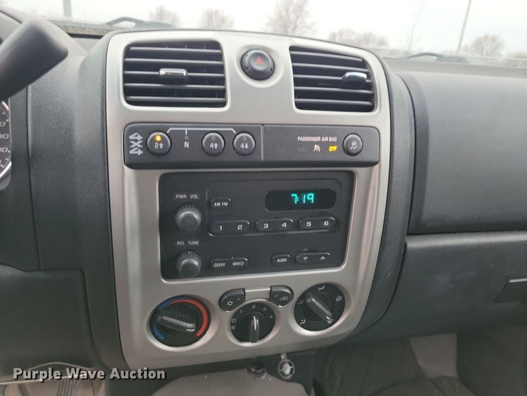 image for item NB9973 2009 GMC Canyon pickup truck