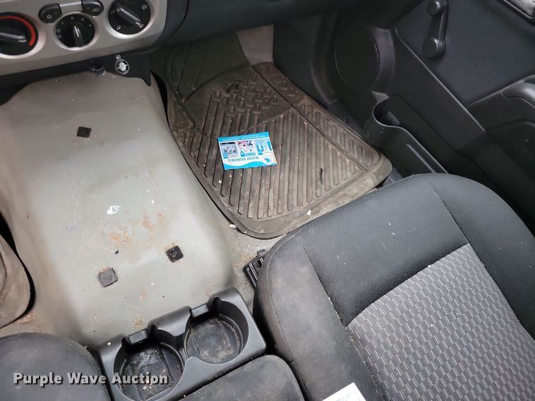 image for item NB9973 2009 GMC Canyon pickup truck