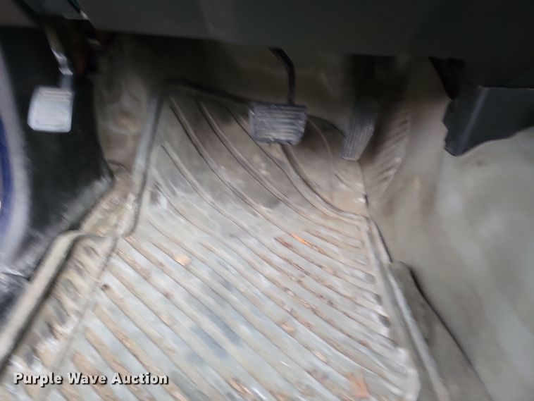 image for item NB9973 2009 GMC Canyon pickup truck