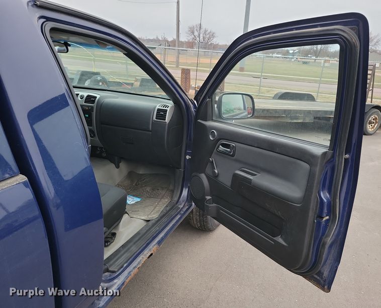 image for item NB9973 2009 GMC Canyon pickup truck