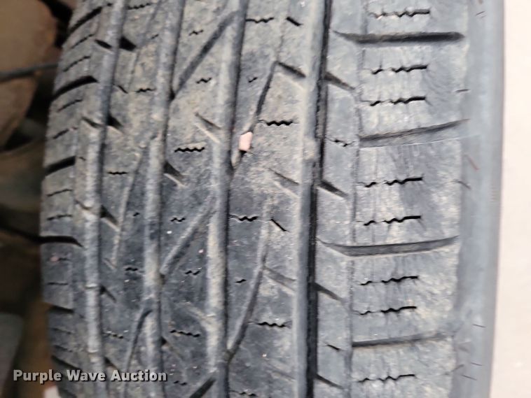 image for item NB9973 2009 GMC Canyon pickup truck