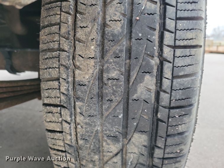 image for item NB9973 2009 GMC Canyon pickup truck