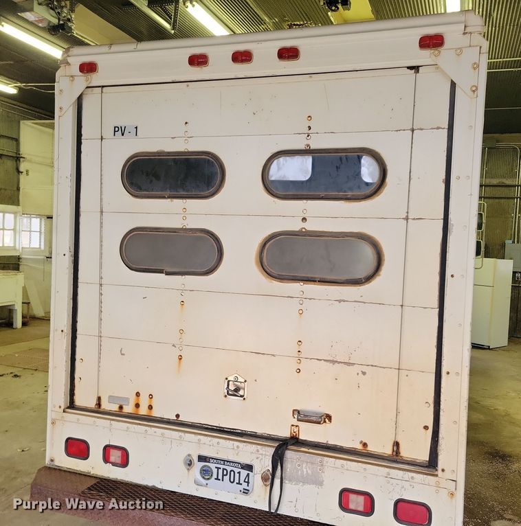 image for item NB9975 1997 Chevrolet  CP30 delivery van