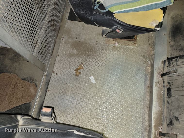 image for item NB9975 1997 Chevrolet  CP30 delivery van