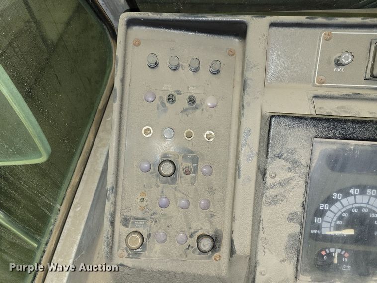 image for item NB9975 1997 Chevrolet  CP30 delivery van