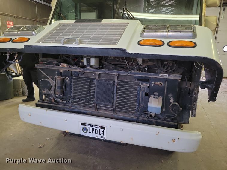 image for item NB9975 1997 Chevrolet  CP30 delivery van