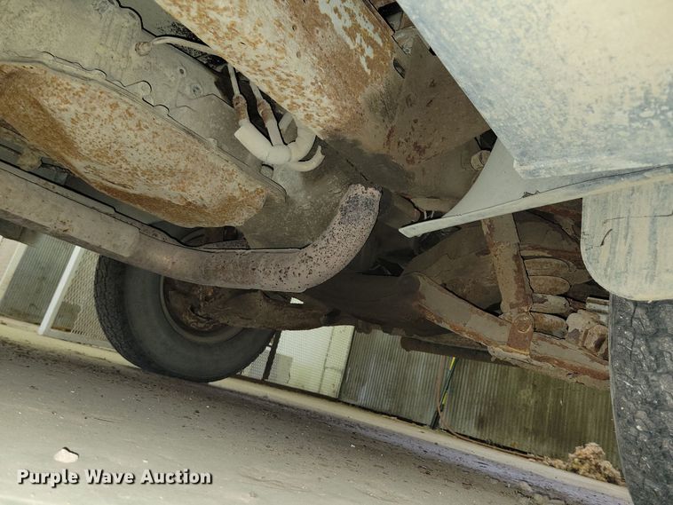 image for item NB9975 1997 Chevrolet  CP30 delivery van