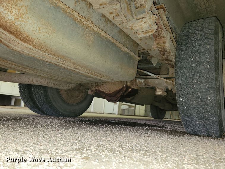 image for item NB9975 1997 Chevrolet  CP30 delivery van