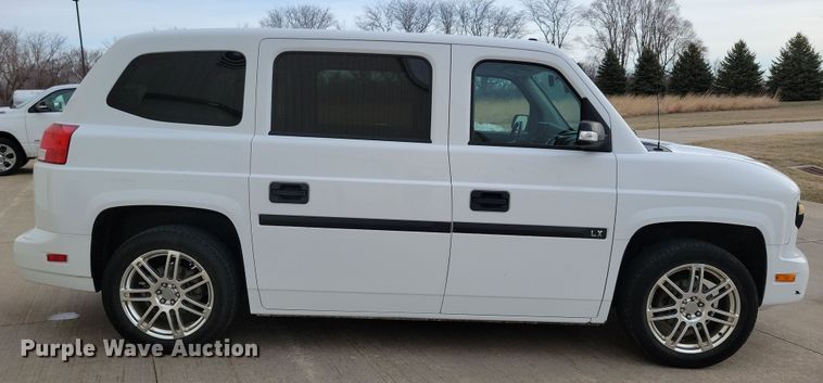 image for item NB9987 2014 MV-1 LX handicap accessible van