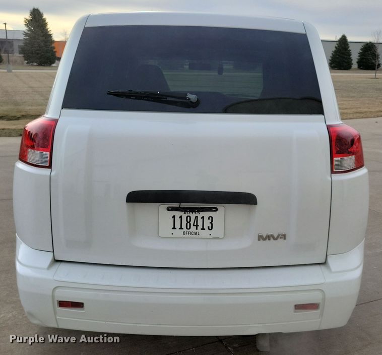 image for item NB9987 2014 MV-1 LX handicap accessible van